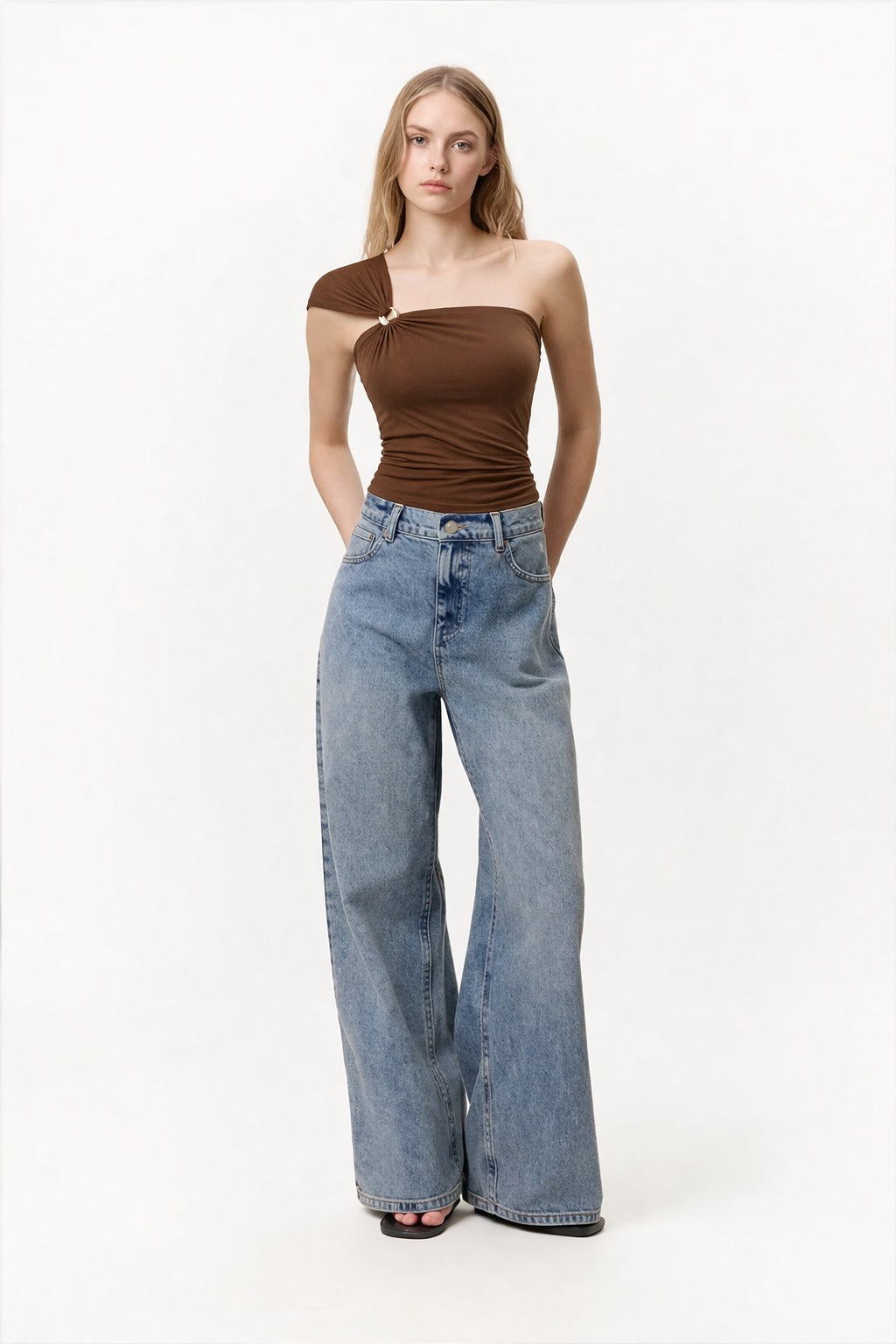 Mocha Muse Asymmetric Top